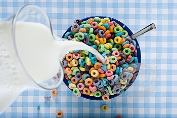 how much milk in a bowl of cereal 3. Adjust milk volume to retain crunch
